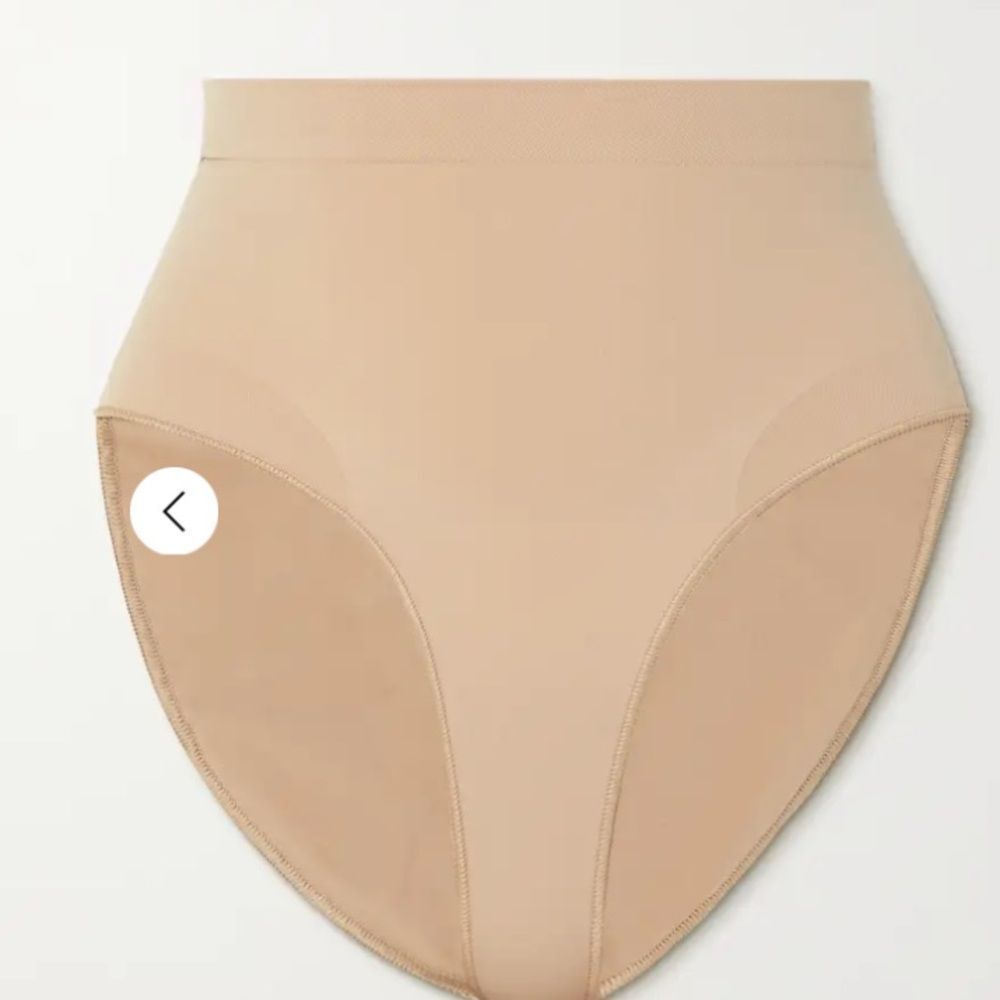 SKIMS Seamless Sculpt Sculpting Mid Waist briefs - Mica, Size 4X, NWT
